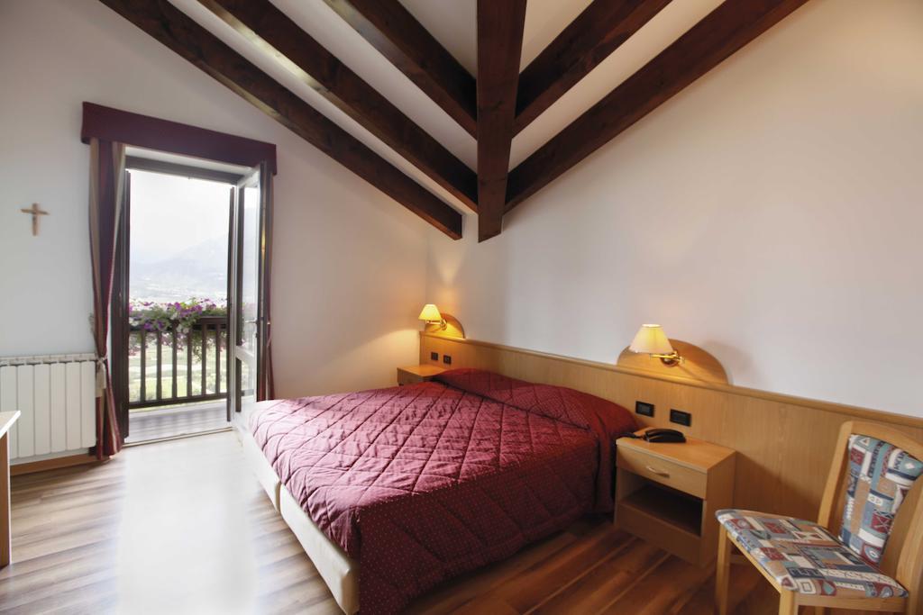Hotel Spera Strigno Værelse billede